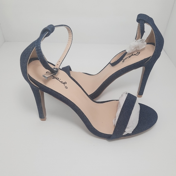 Qupid Ankle Straps Denim Heels NEW - Picture 9 of 9